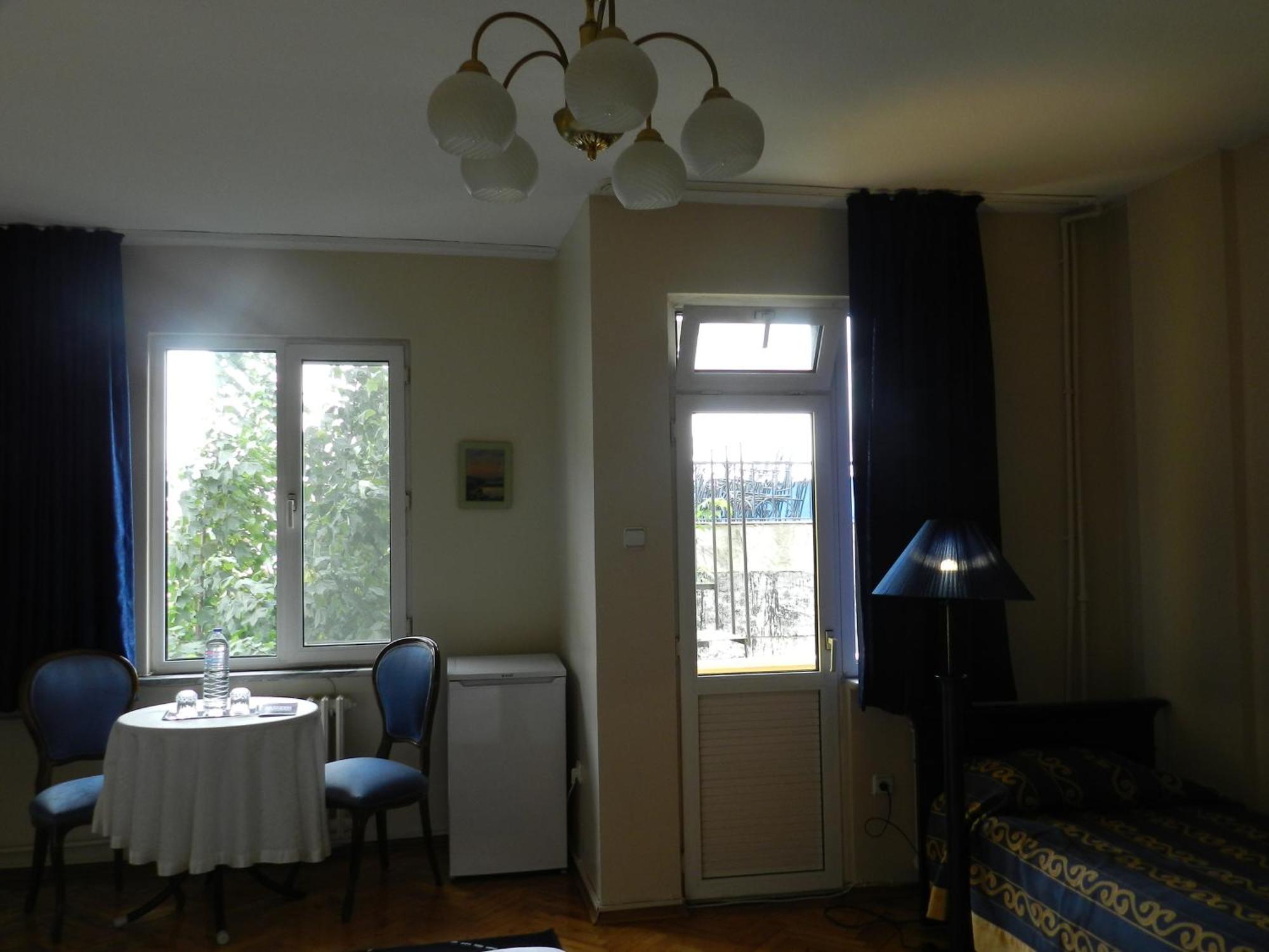 Berk Guest House - Grandma'S House Istanbul Room photo