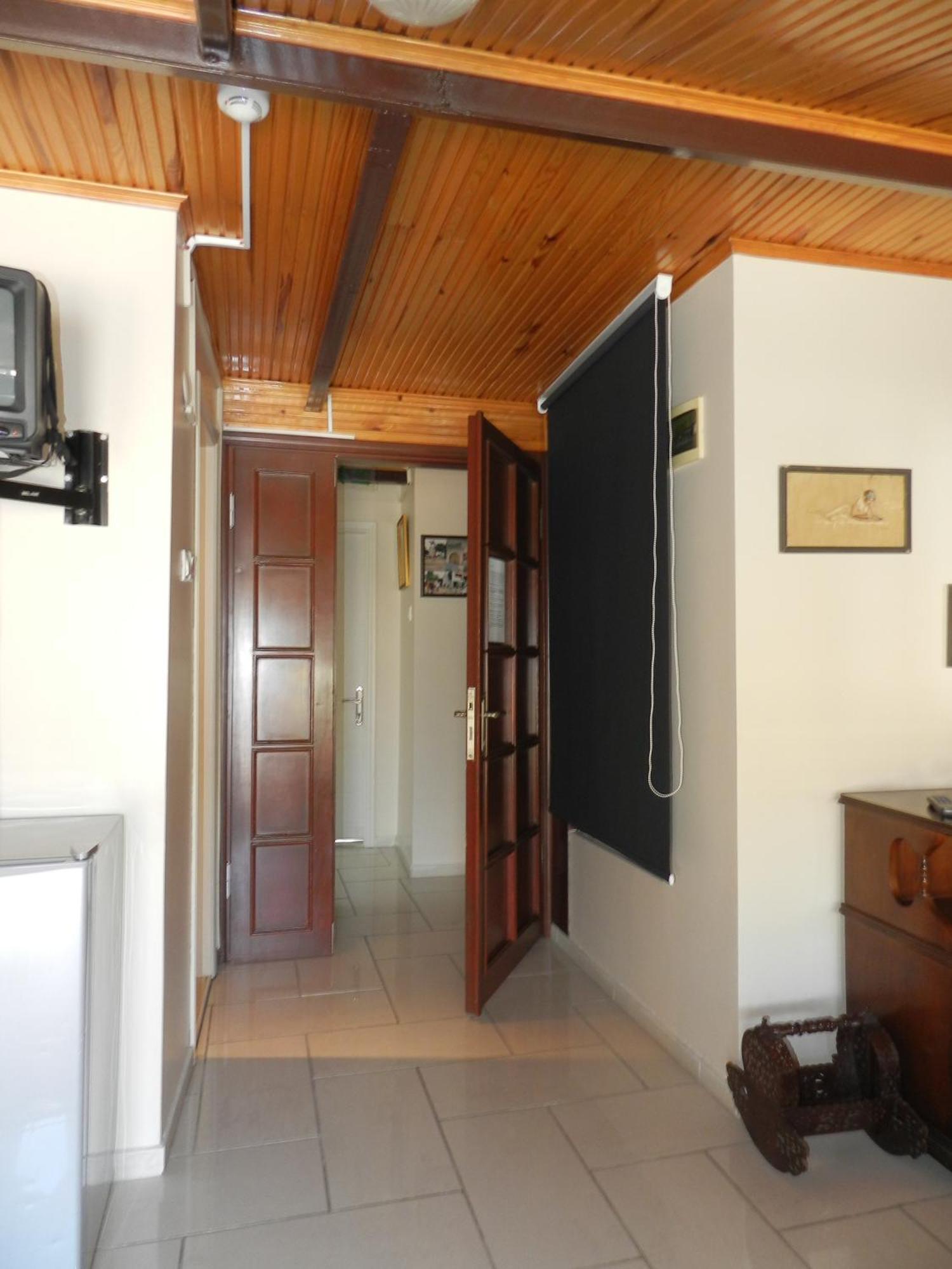Berk Guest House - Grandma'S House Istanbul Room photo